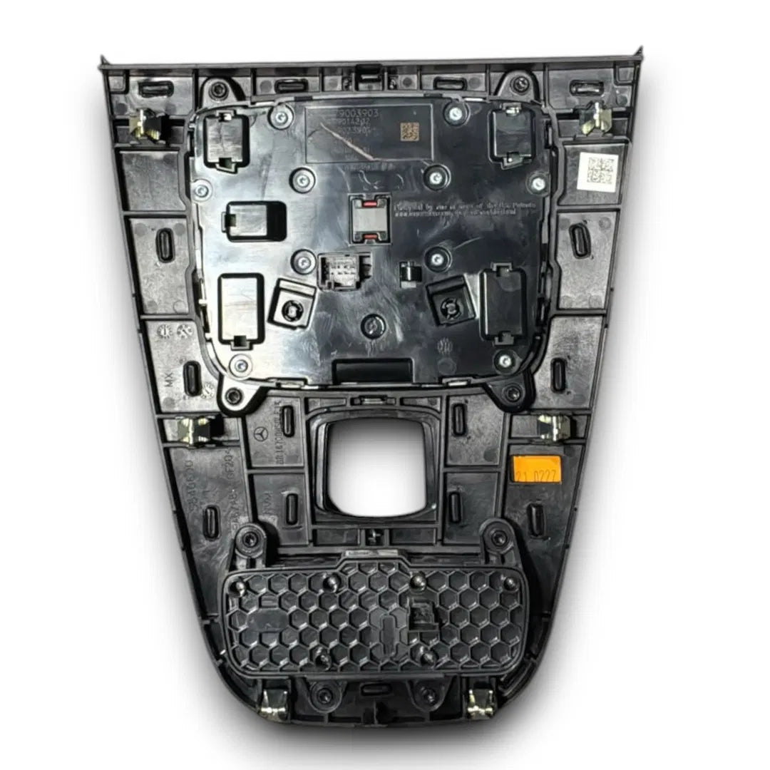 Dettaglio Touchpad multimediale centrale Mercedes-Benz Classe GLE Coupé dal 2020 OEM A2479003903 - foto 2