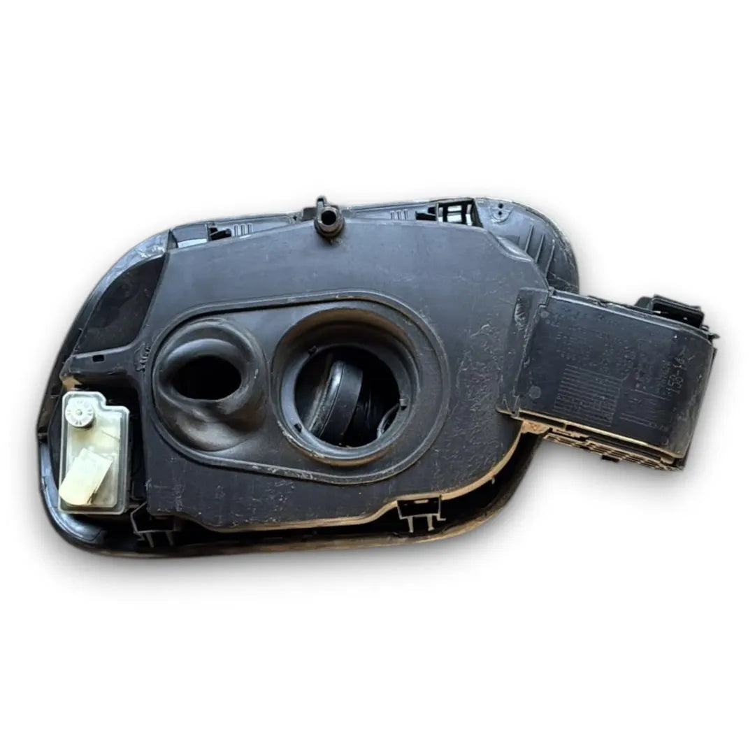 Dettaglio Sportellino carburante Peugeot 308 dal 2021 OEM 9837661480 - foto 2