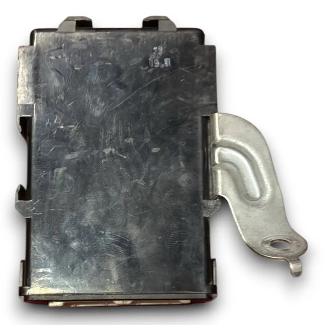 Dettaglio Centralina di comando pompa carburante Toyota Yaris 1999–2005 cod. 89690-0D050 - foto 2