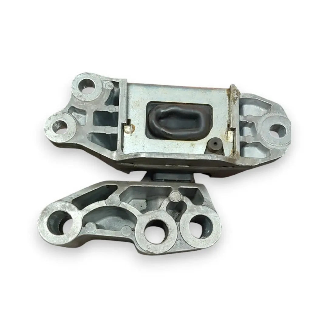 Dettaglio Supporto motore destro anteriore Fiat 500X 5F cod. 00520709670 - foto 2