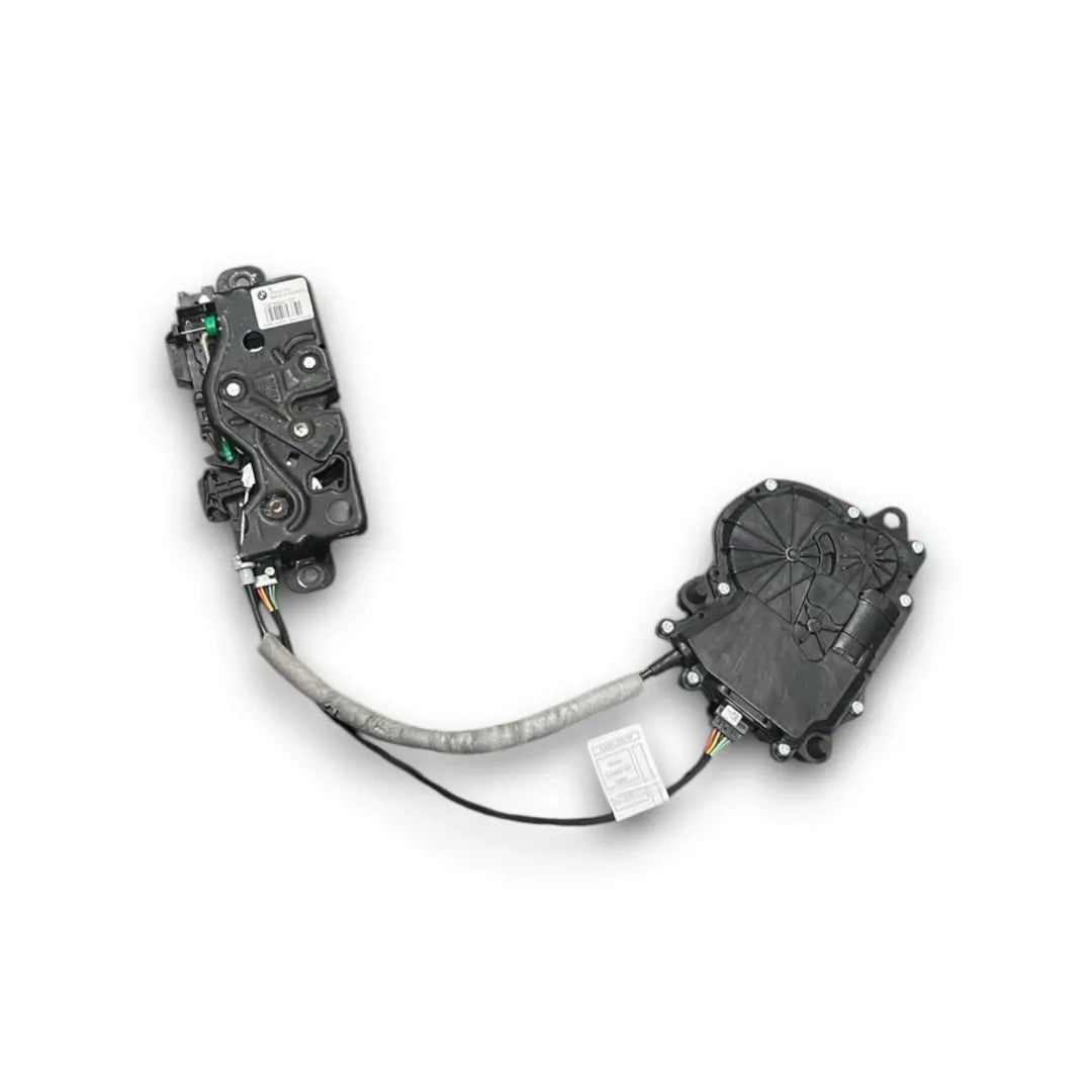 Dettaglio Serratura portellone posteriore BMW X2 F39 2017–2024 OEM 51247464411 - foto 2