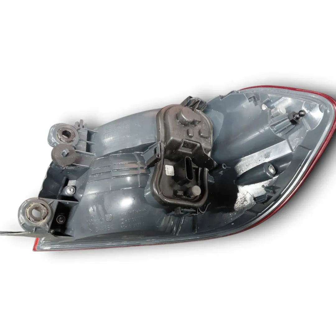 Dettaglio Fanale posteriore sinistro BMW Serie 4 Coupé F32 cod. 63217296098 - foto 2