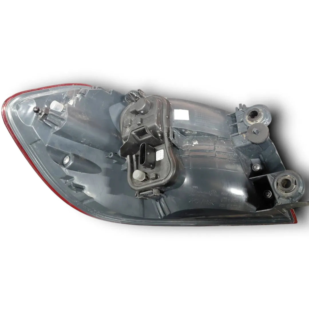Dettaglio Fanale posteriore destro BMW Serie 4 Coupé F32 cod. 63217296098 - foto 2