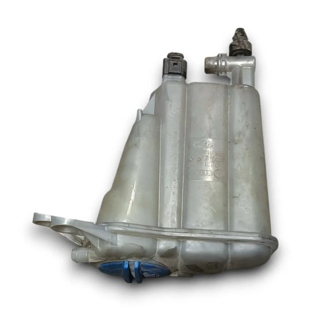 Dettaglio Vaschetta acqua radiatore Audi Q5 8R 2008–2017 OEM 8K0121403Q - foto 2