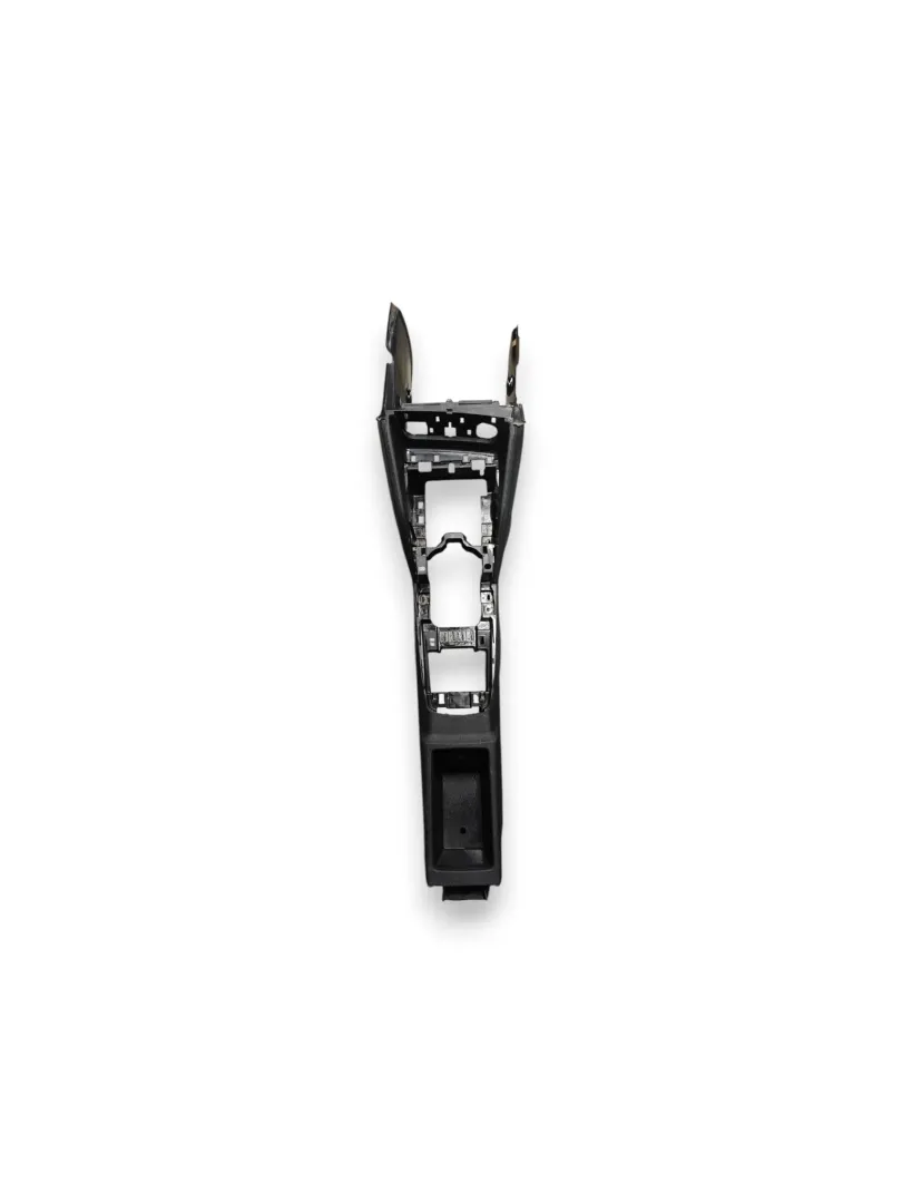 Dettaglio Copertura vano capote / hard-top Audi Q2 cod. 81A863300 - foto 2