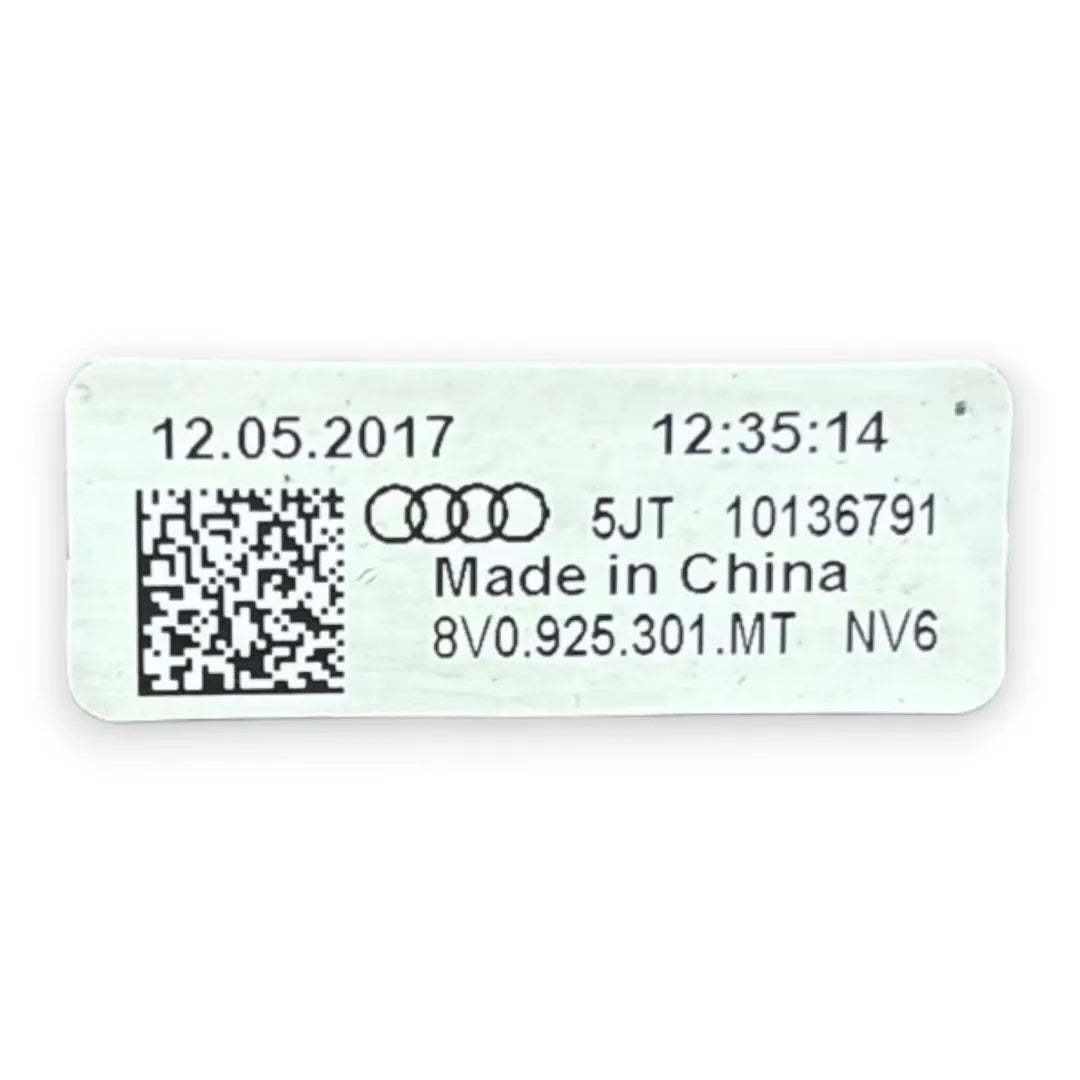Dettaglio Pulsantiera centrale Audi A3 8V 2016–2021 OEM 8V0925301MT - foto 3