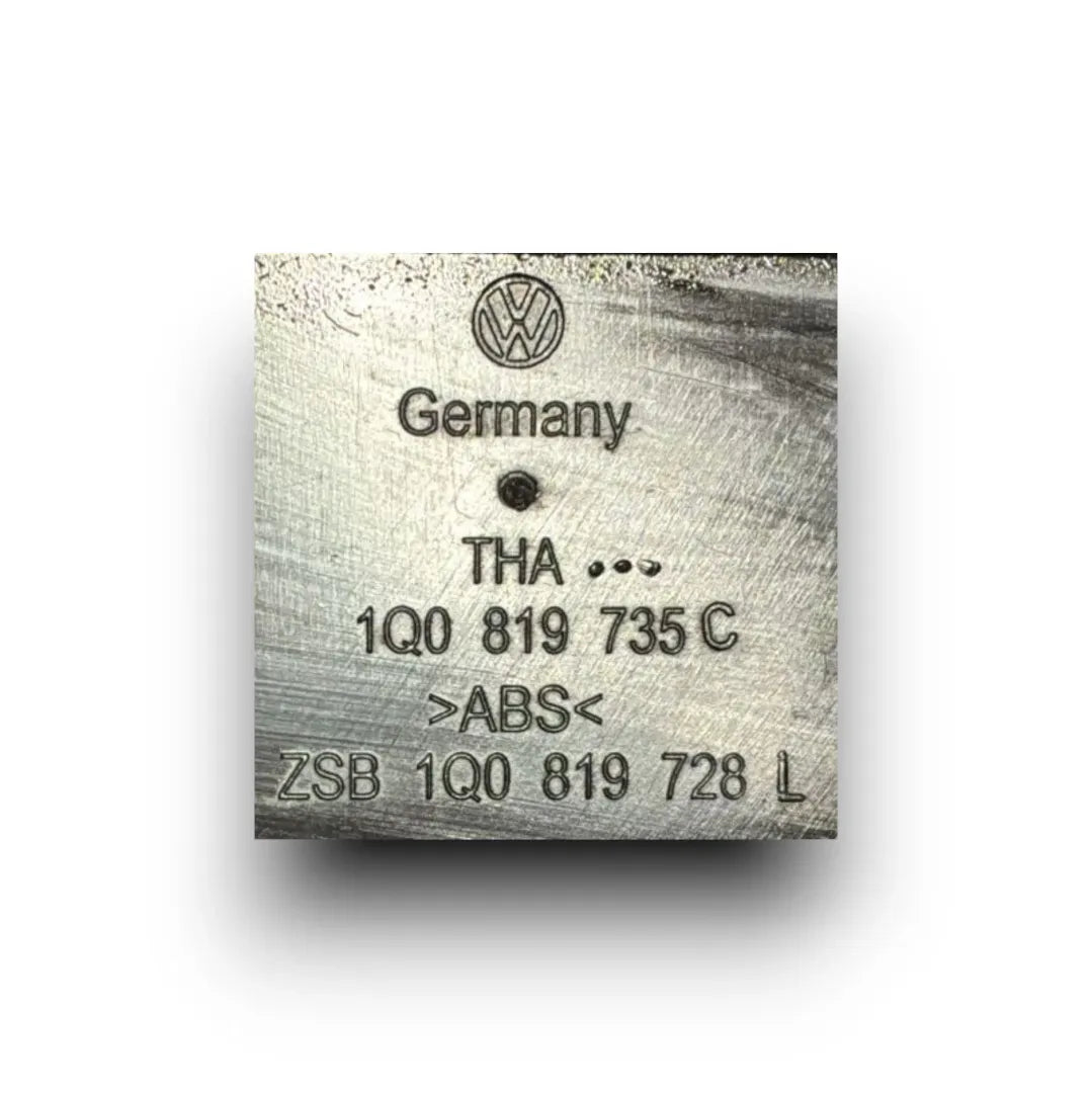 Dettaglio Bocchetta aria centrale cruscotto Volkswagen Scirocco dal 2008 OEM 1Q0819728LYHX - foto 3