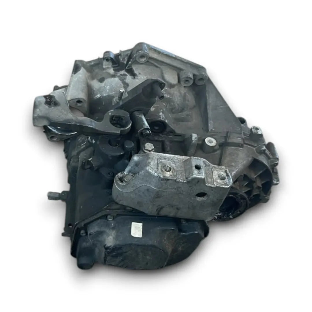 Dettaglio Cambio manuale 5 marce Volkswagen Caddy VAN cod. 0AH301103B - foto 3