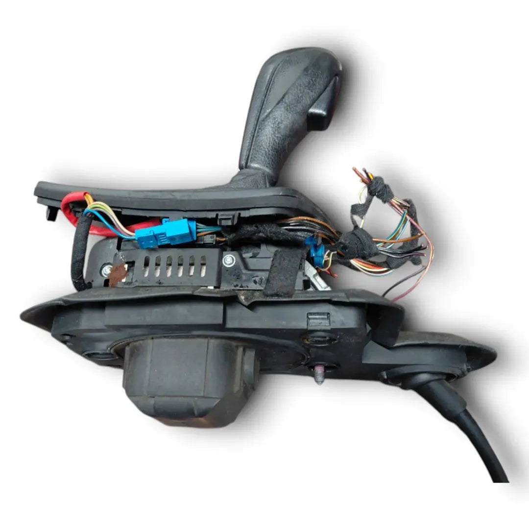 Dettaglio Leva selettrice del cambio automatico completa BMW Serie 3 E90/E91 OEM 25167564687 - foto 3