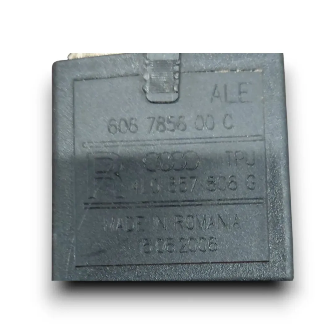 Dettaglio Cintura di sicurezza posteriore destra Audi Q7 4L OEM 4L0857806JV04 - foto 3
