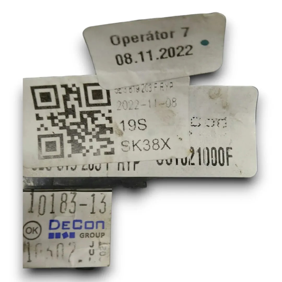 Dettaglio Bocchetta aria posteriore consolle centrale Skoda Octavia dal 2020 OEM 5E3819203 - foto 3