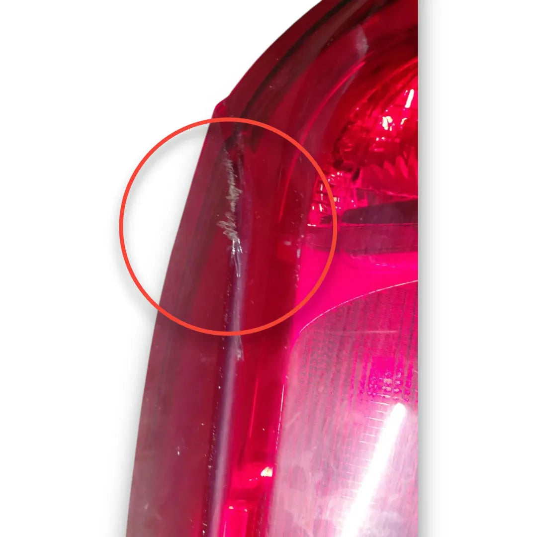 Dettaglio Fanale posteriore destro Fiat Doblò II OEM 51830564 - foto 3