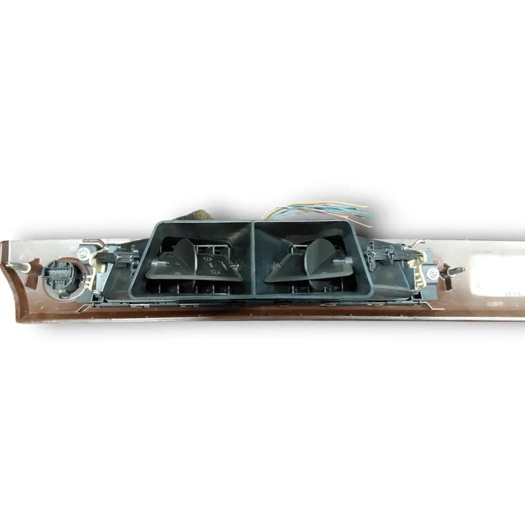 Dettaglio Modanatura laterale del cruscotto destra BMW Serie 3 E90/E91 OEM 51457138799 - foto 3