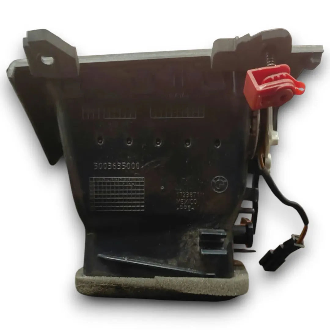 Dettaglio Bocchetta aria laterale cruscotto sinistra BMW X3 E83 2006–2010 OEM 64223420587 - foto 3