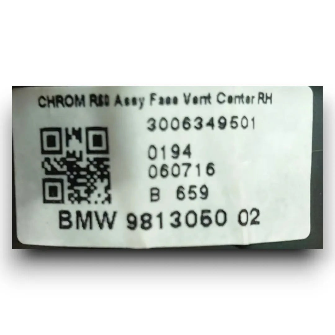 Dettaglio Bocchetta aria centrale cruscotto MINI Countryman R60 cod. 981305002 - foto 3
