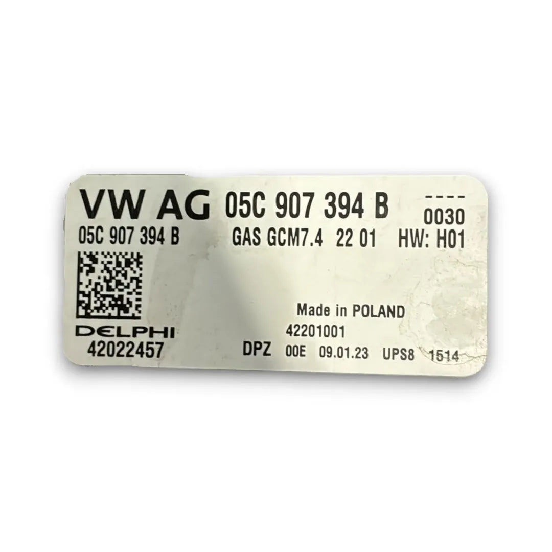 Dettaglio Centralina motore ECU Skoda Octavia dal 2020 OEM 05C907394B - foto 3