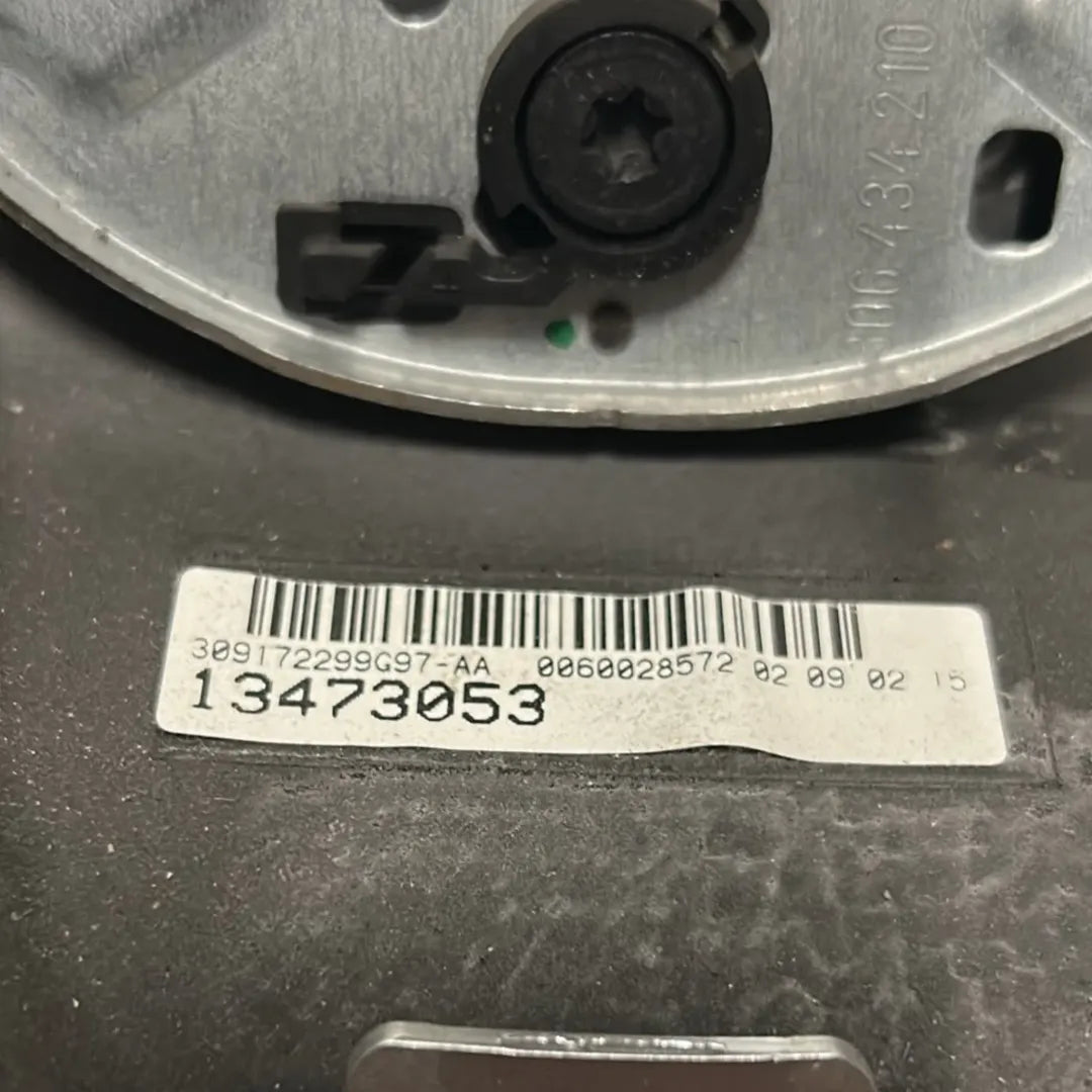 Dettaglio Volante in pelle Opel Mokka 2012–2016 OEM 13473053 - foto 3