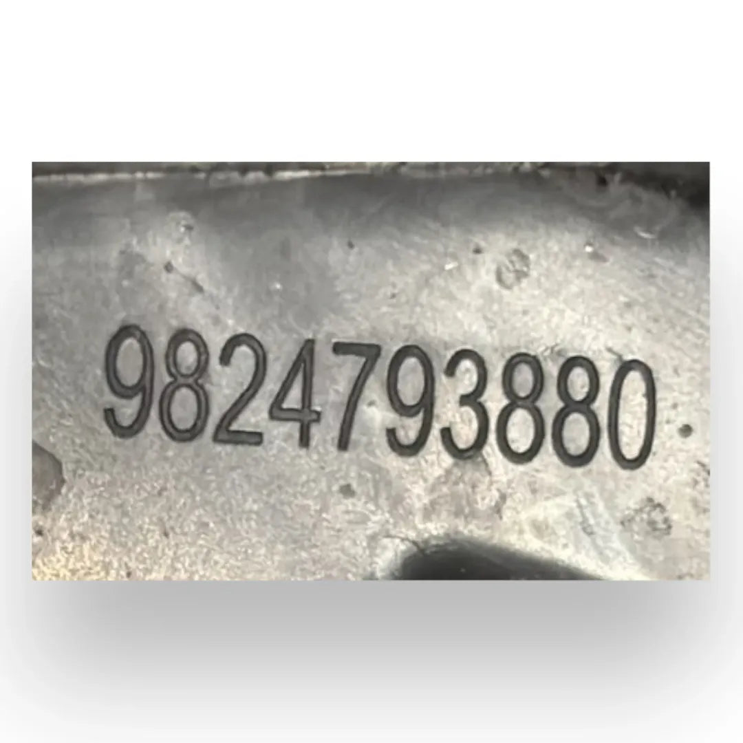 Dettaglio Portaoggetti cruscotto Peugeot 2008 2019–2023 OEM 9824793880 - foto 3