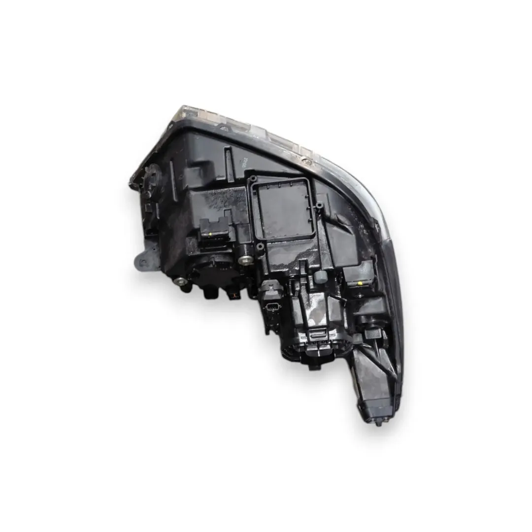 Dettaglio Faro anteriore sinistro Ssangyong Tivoli OEM 8310135B00 - foto 3