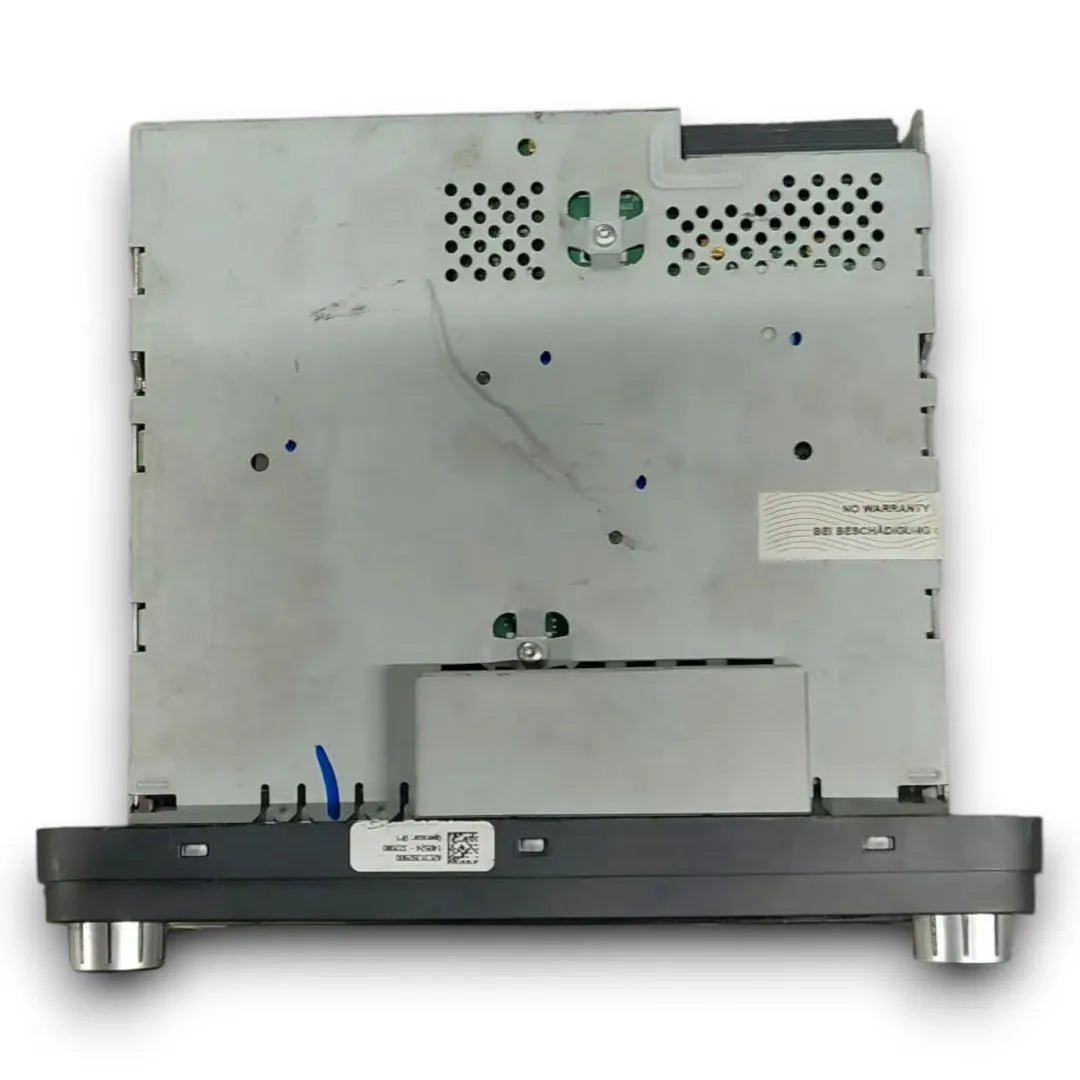 Dettaglio Autoradio con navigatore satellitare Volkswagen Golf 2003–2009 OEM 1T0035680HX - foto 3