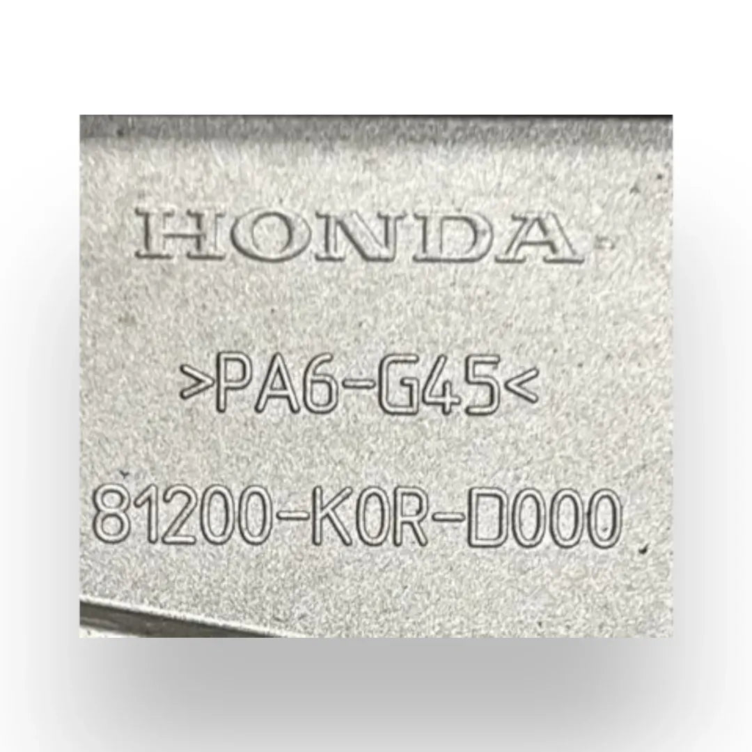 Dettaglio Maniglione passeggero con portapacchi Honda SH 125i ABS Start&Stop E5 cod. 81200-K0R-D000 - foto 3