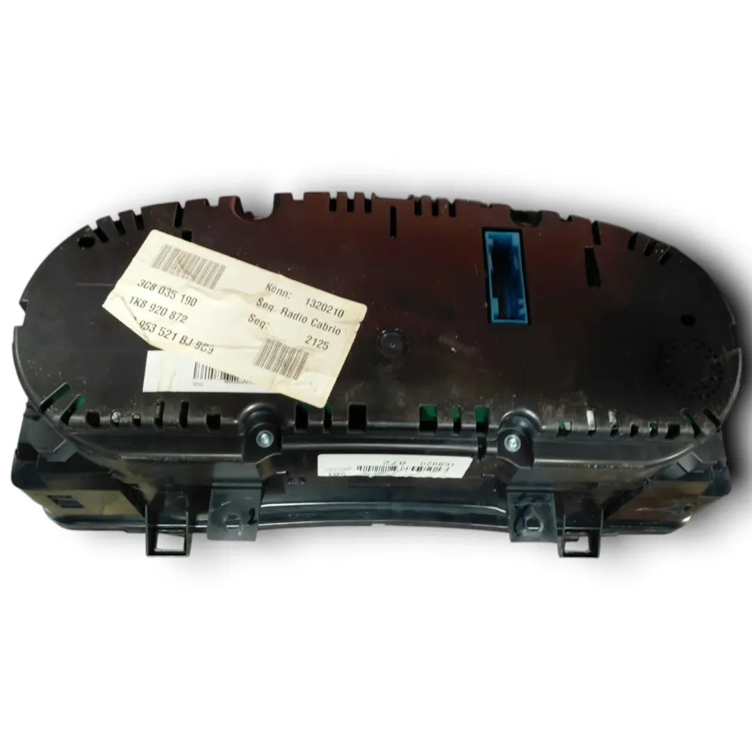 Dettaglio Quadro strumenti Volkswagen Scirocco dal 2008 cod. 1K8920872 - foto 3