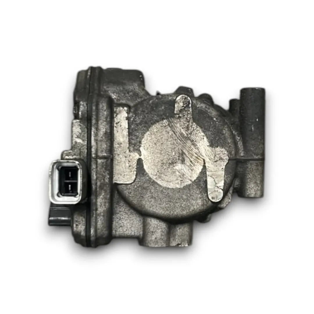 Dettaglio Compressore clima Toyota Auris dal 2012 OEM 8837047033 - foto 3
