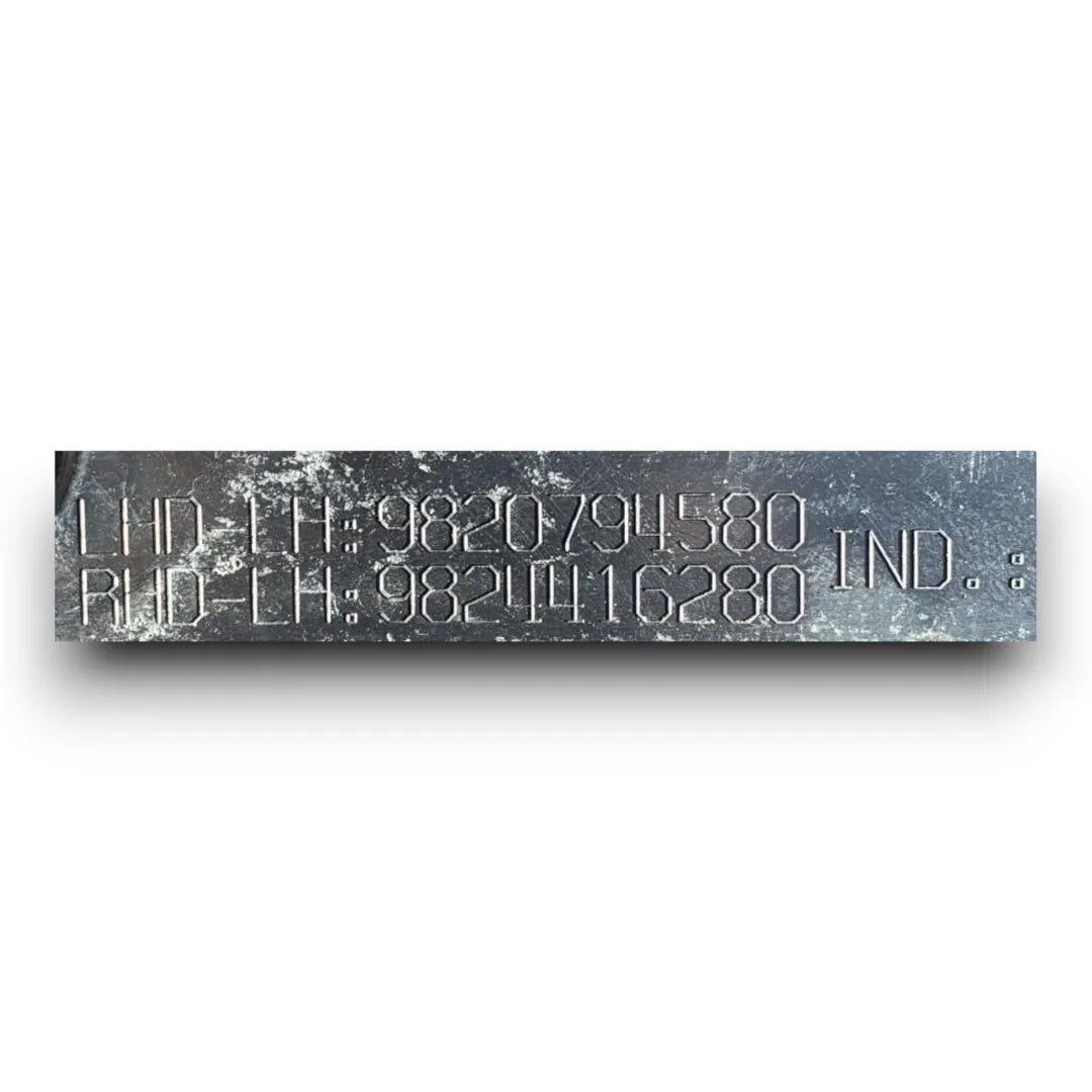Dettaglio Modanatura gocciolatoio sinistra Peugeot 2008 2019–2023 OEM 9820794580 - foto 3