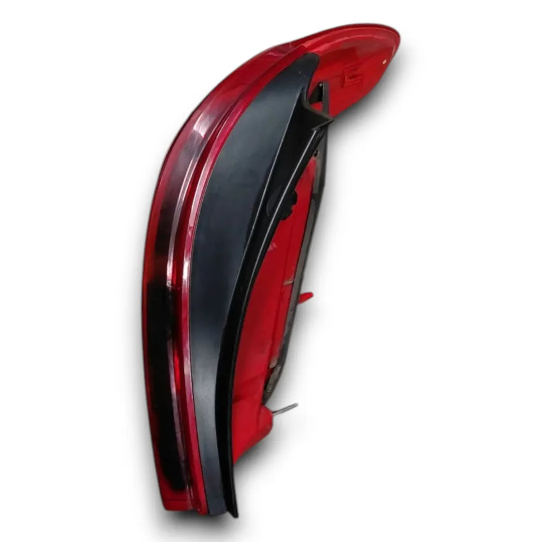 Dettaglio Fanale posteriore esterno sinistro Opel Mokka OEM 9833721880 - foto 3
