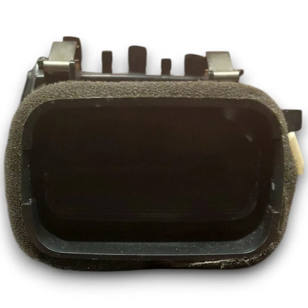 Dettaglio Bocchetta aria laterale cruscotto destra BMW Serie 1 5P F20 OEM 64229205356 - foto 4