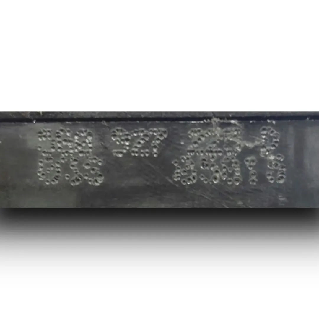 Dettaglio Pulsante del freno di stazionamento Volkswagen Golf VII dal 2012 cod. 560927225-D - foto 4