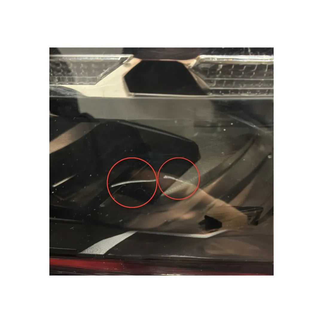 Dettaglio Faro anteriore destro Renault Captur OEM 260109006R - foto 4