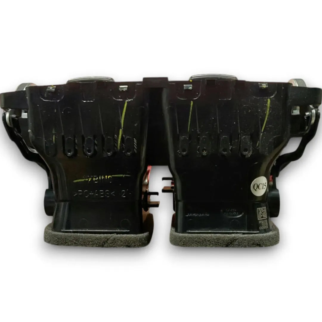 Dettaglio Bocchetta aria posteriore consolle centrale Jaguar F-PACE X761 cod. GJ32-014A22-AA - foto 4