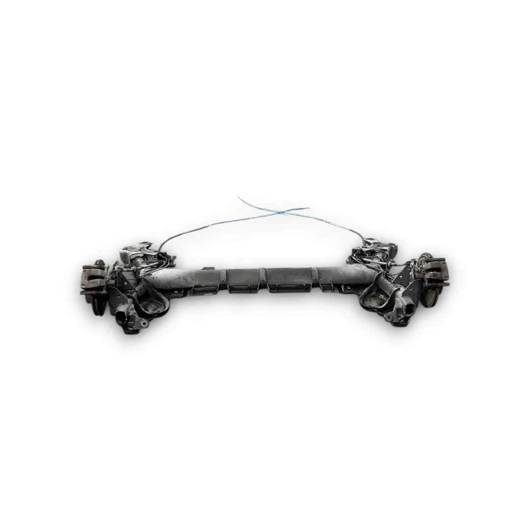 Dettaglio Assale posteriore Renault Megane 4ª Serie 2016–2021 OEM 555015037R - foto 4