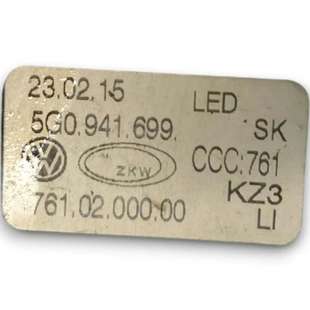Dettaglio Fendinebbia anteriore LED sinistro Volkswagen Golf VII dal 2012 OEM 5G0941699 - foto 4