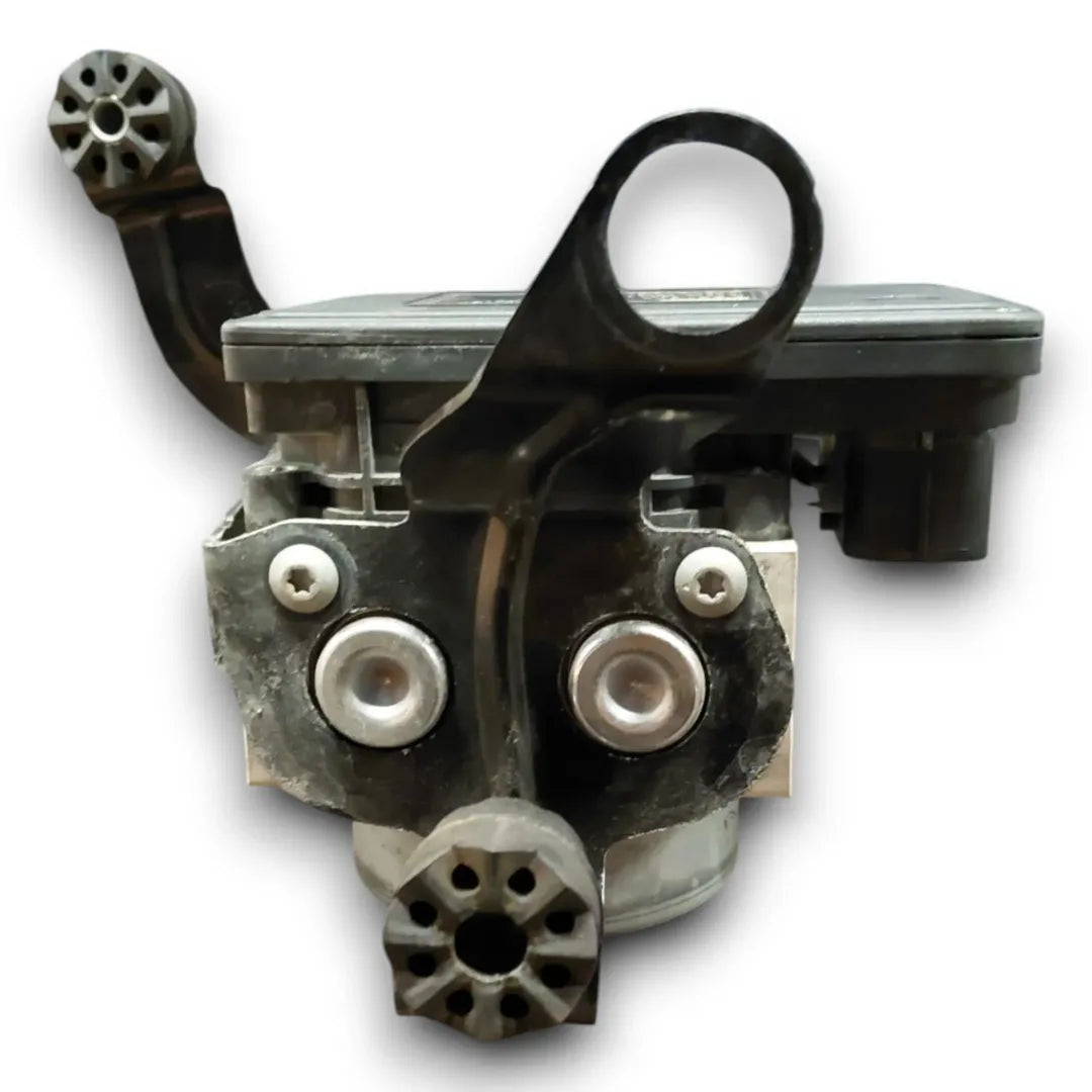 Dettaglio Pompa ABS BMW Serie 4 Coupé F32 cod. 6861376 - foto 4