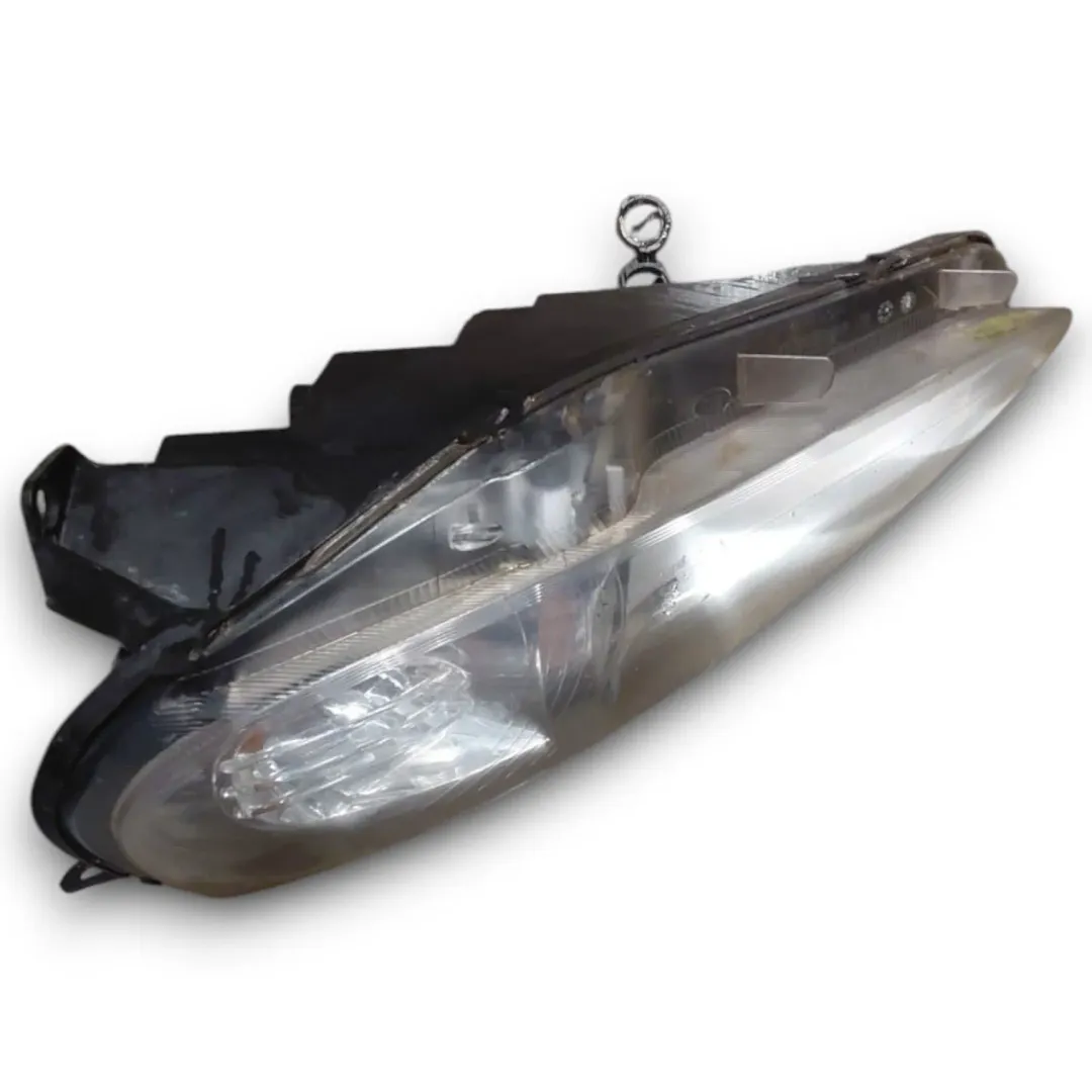 Dettaglio Faro anteriore sinistro Fiat Punto 2U OEM 51760027 - foto 4