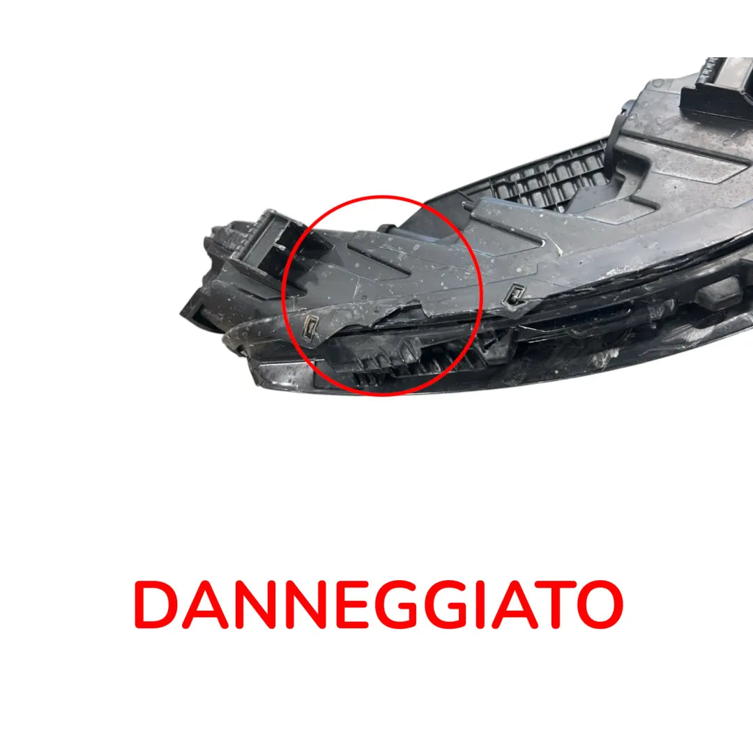 Dettaglio Faro LED anteriore centrale Hyundai Kona - foto 4