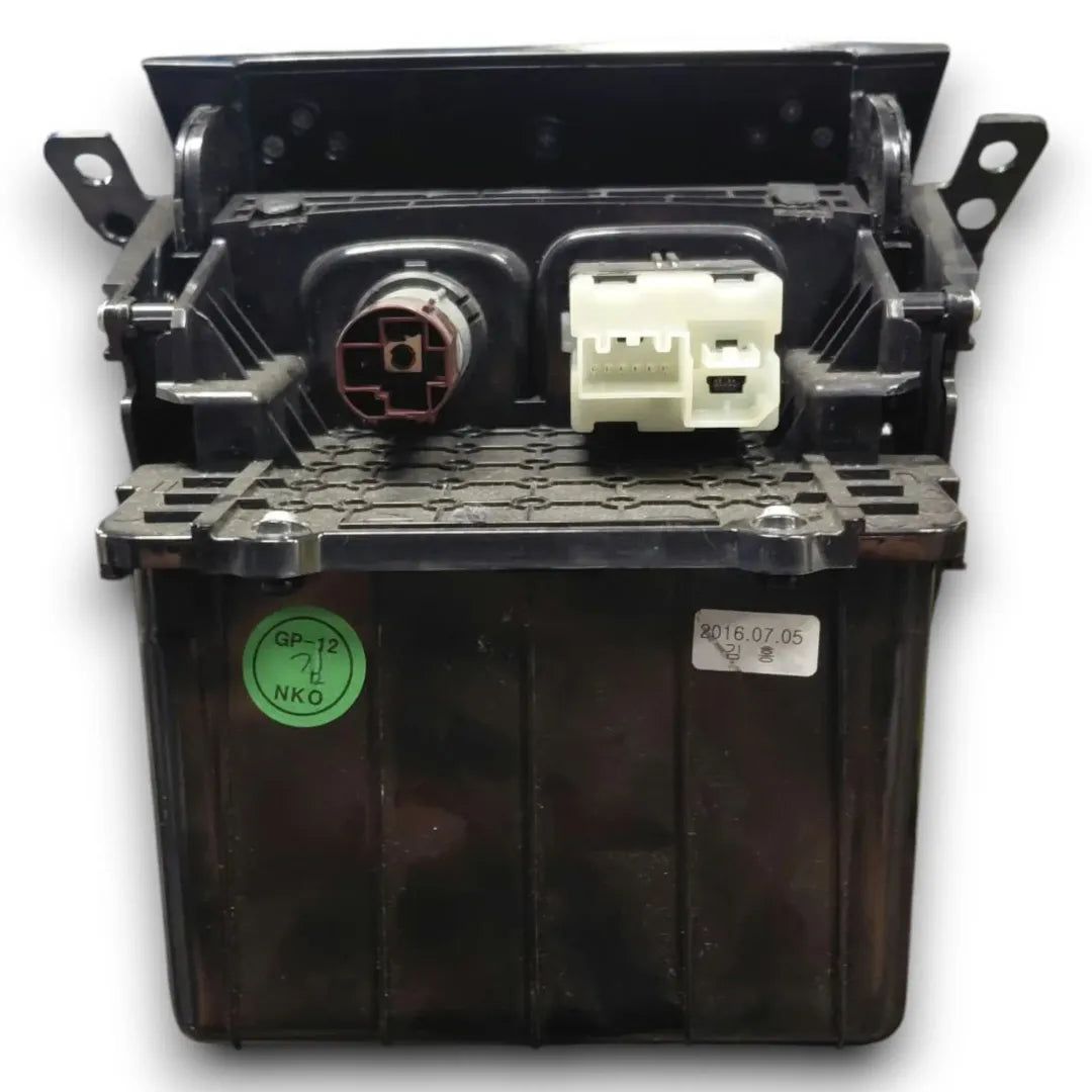 Dettaglio Portaoggetti centrale cruscotto Opel Mokka cod. 42505220 - foto 4