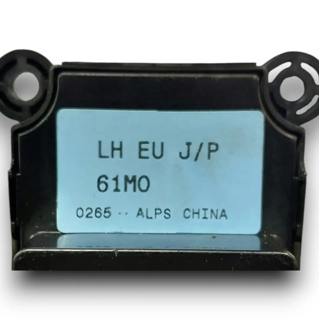 Dettaglio Pulsantiera alzacristalli posteriore Suzuki Vitara OEM 3799054P61000 - foto 5
