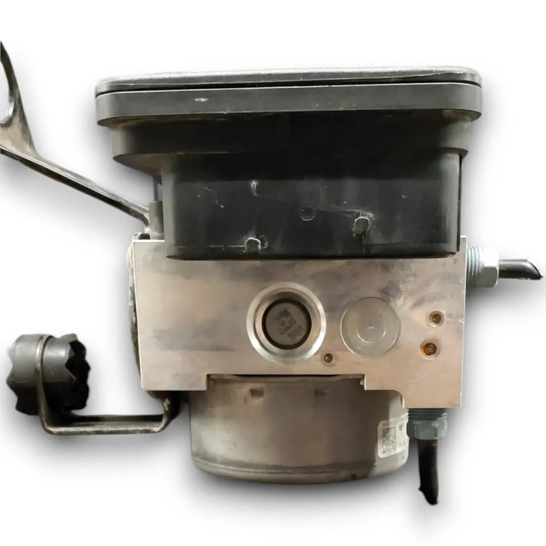 Dettaglio Pompa ABS BMW Serie 4 Coupé F32 cod. 6861376 - foto 5