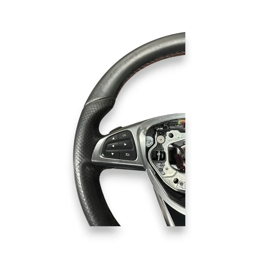Dettaglio Volante Mercedes-Benz CLA SW X117 OEM A00046013039E38 - foto 5