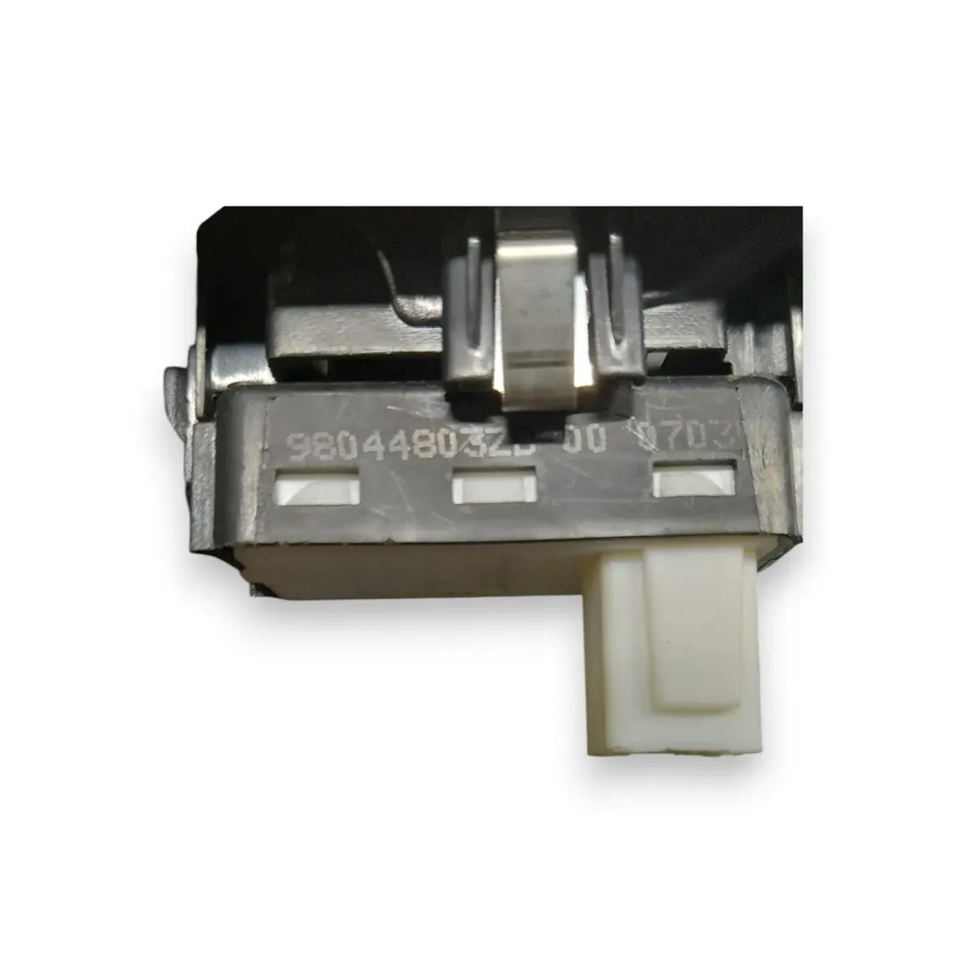 Dettaglio Interruttore alzacristallo destro posteriore Peugeot 2008 OEM 98044803ZD - foto 6