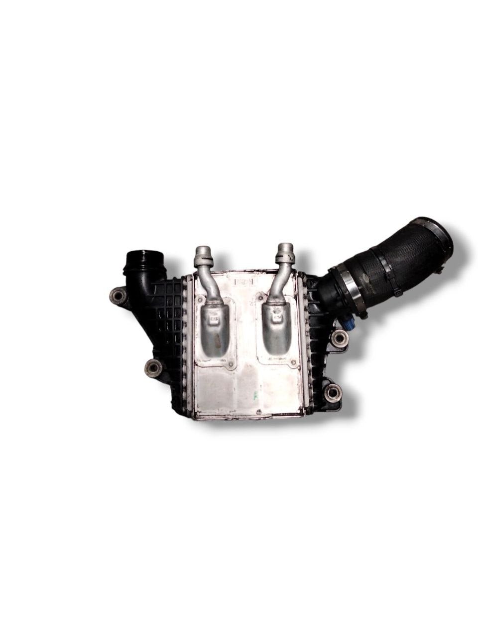 Intercooler Jaguar E - Pace 2.0 (2017>) cod.GJ329L440AD - F&P CRASH SRLS - Ricambi Usati