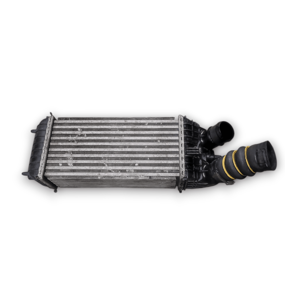 Intercooler Peugeot 208 1.6 Diesel COD: 9803900780 (2013 - 2016) - F&amp;P CRASH SRLS - Ricambi Usati