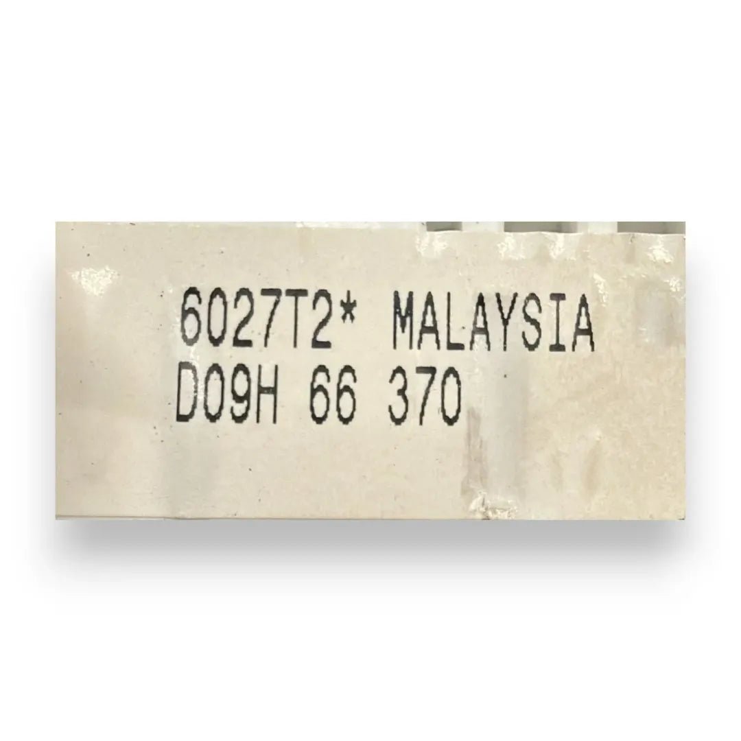 Dettaglio Interruttore alzacristallo destro posteriore Mazda CX-3 dal 2015 OEM D09H66370 - foto 3