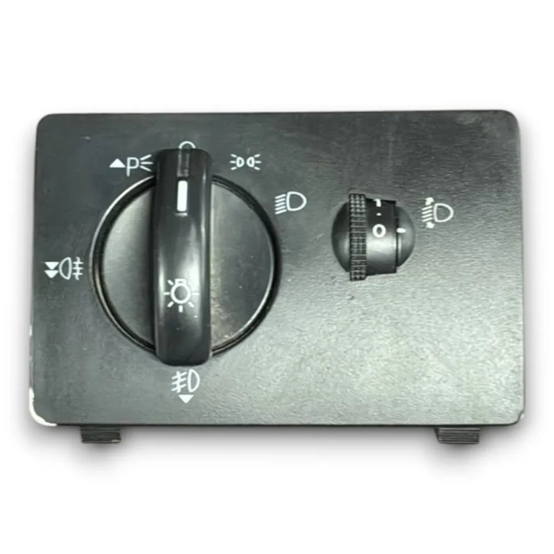 Interruttore comando luci Ford Focus 2004–2008 OEM 1321030