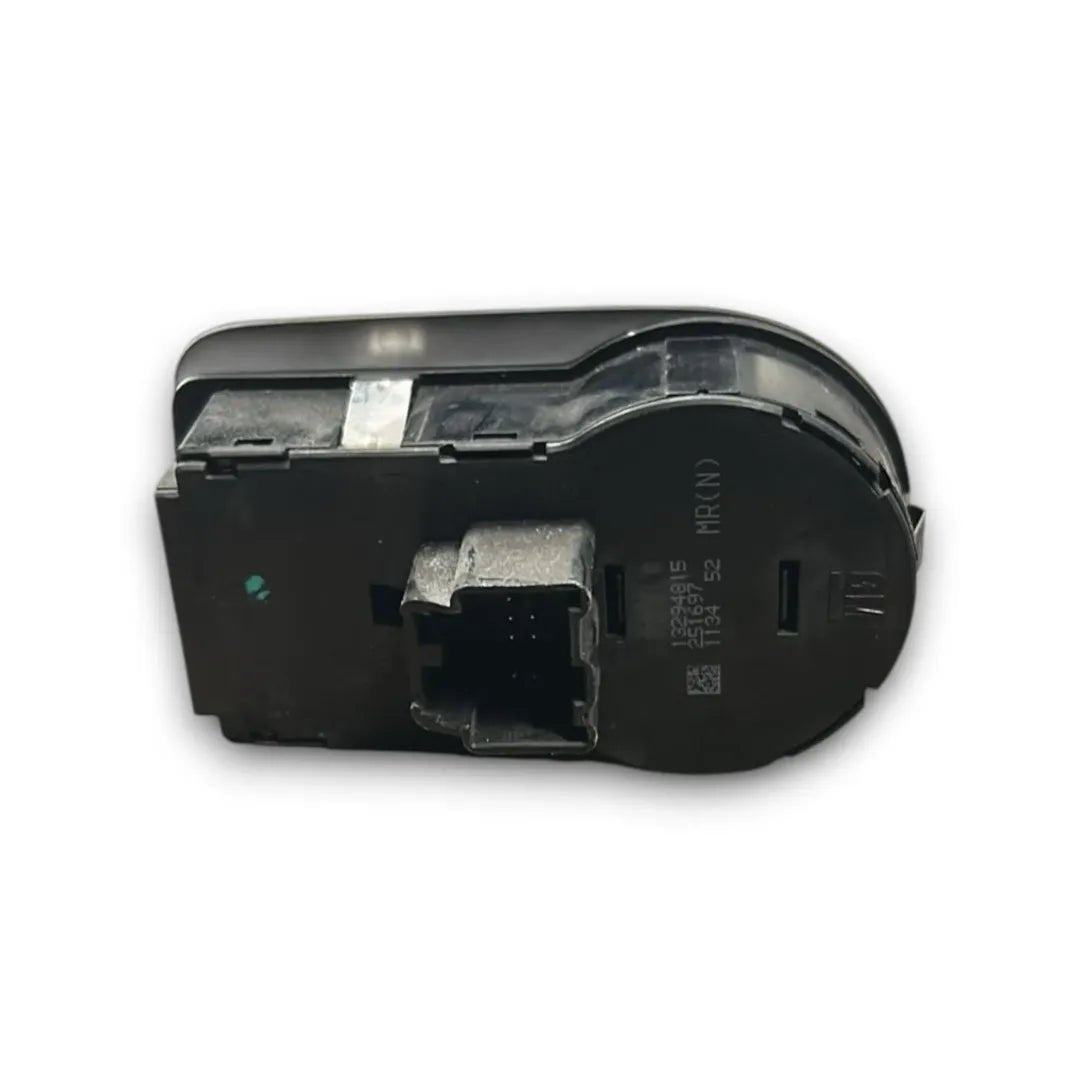 Dettaglio Interruttore comando luci Opel Zafira Tourer dal 2011 OEM 20930746 - foto 2