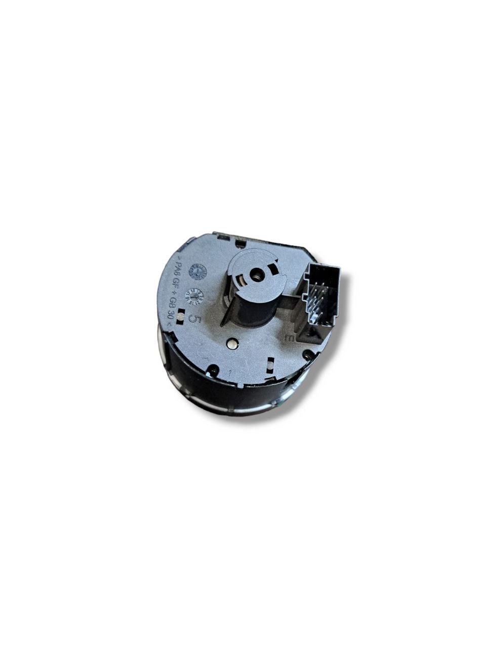 Interruttore comandi luci Skoda Kamiq (2018>) COD:565941431B - F&P CRASH SRLS - Ricambi Usati