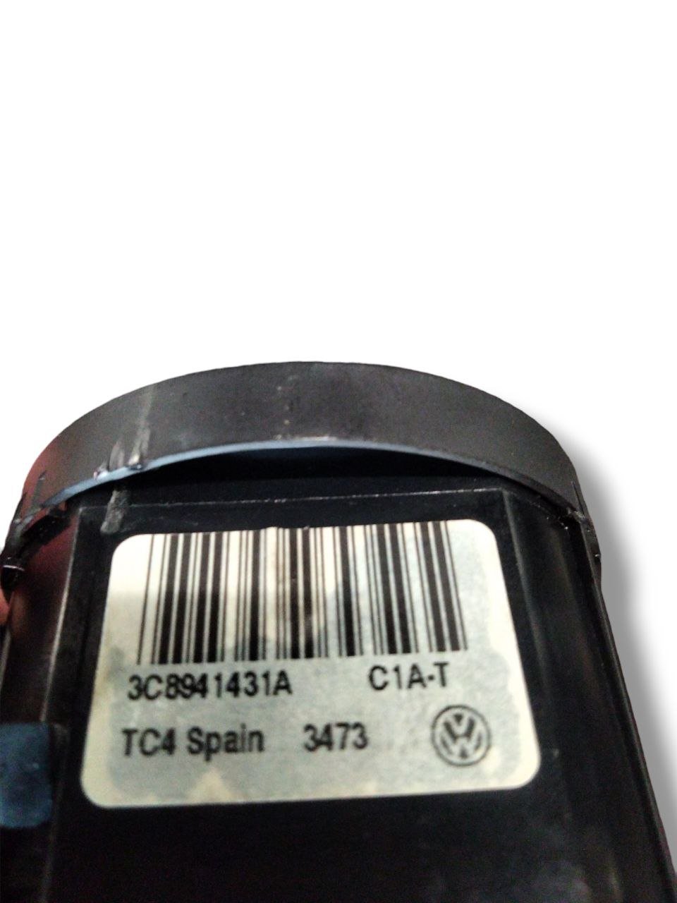 Switch / Light Controls Volkswagen Tiguan (2007 - 2015) code 3C8941431A - F&P CRASH SRLS - Used Parts